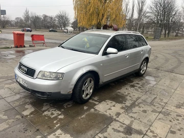 Авто Audi A4 2002 № 8218950
