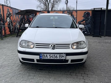 Авто Volkswagen Golf 2001 № 8219101