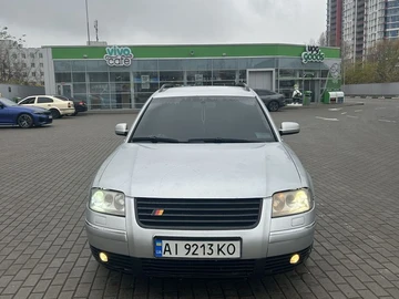 Авто Volkswagen Passat Variant 2002 № 8219165