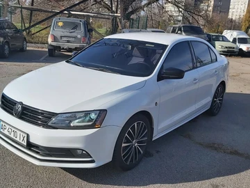 Авто Volkswagen Jetta 2014 № 8219285