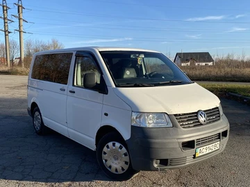 Авто Volkswagen Transporter 2004 № 8219312