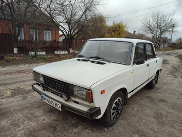 Авто ВАЗ 2105 1990 № 8219316