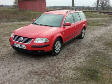 Авто Volkswagen Passat Variant 2001 № 8219367