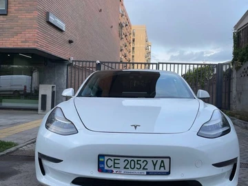 Авто Tesla Model 3 2019 № 8219378