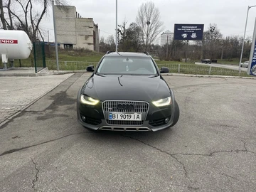 Авто Audi A4 2012 № 8219689