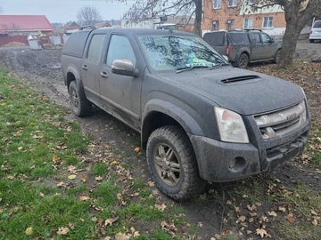 Авто Isuzu D-Max 2011 № 8219704