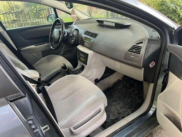 Авто Citroen C4 2005 № 8219859