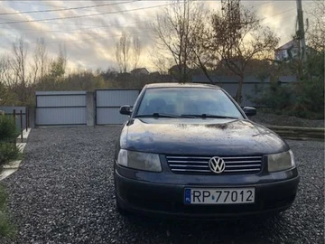 Авто Volkswagen Passat Sedan 1997 № 8219867