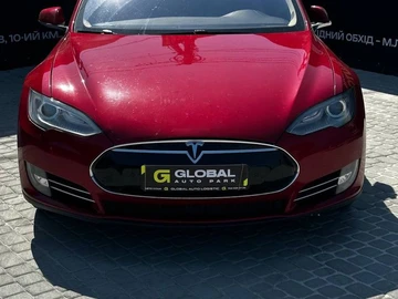 Авто Tesla Model S 2013 № 8219900