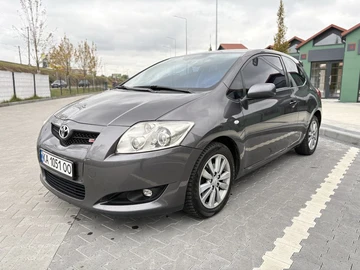 Авто Toyota Auris 2007 № 8219907