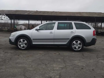 Авто Skoda Octavia Scout 2009 № 8220130