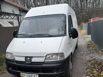 Авто Peugeot Boxer 2004 № 8220175