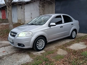 Авто Chevrolet Aveo 2007 № 8220192