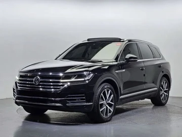 Авто Volkswagen Touareg 2020 № 8220239