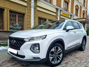Авто Hyundai Santa Fe 2019 № 8220264