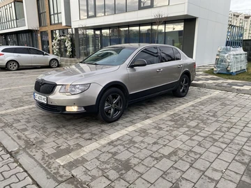 Авто Skoda Superb 2009 № 8220276