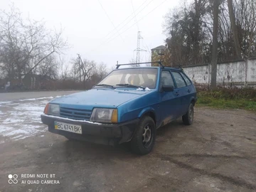 Авто ВАЗ 21093 1990 № 8220235