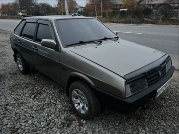 Авто ВАЗ 2109 1991 № 8220381
