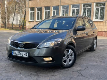 Авто KIA Cee X27 D 2010 № 8220442