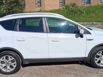 Авто Ford Kuga 2010 № 8220646