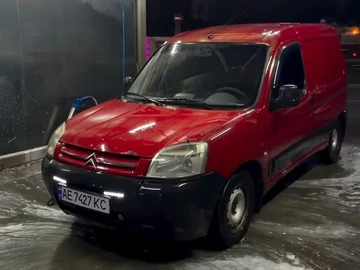 Авто Citroen Berlingo 2008 № 8220683