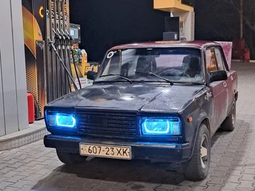 Авто ВАЗ 2107 2002 № 8220795
