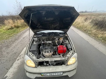Авто Daewoo Lanos Sens  2005 № 8220802