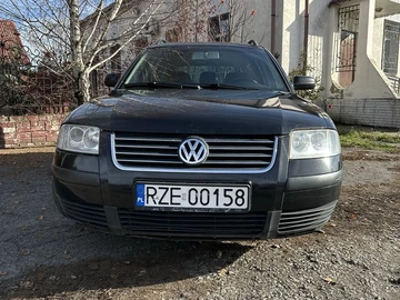 Авто Volkswagen Passat Variant 2004 № 8220828
