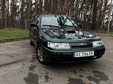 Авто ВАЗ 2112 2002 № 8220936