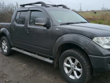Авто Nissan Navara 2009 № 8221005