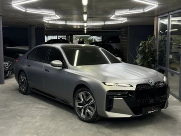 Авто BMW 7 Серия 2023 № 8221009