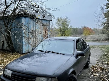 Авто Opel Vectra 1992 № 8221089
