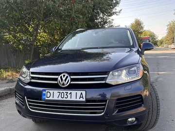 Авто Volkswagen Touareg 2012 № 8221119
