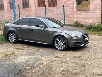 Авто Audi A4 2017 № 8221126