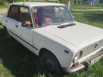 Авто ВАЗ 2101 1998 № 8221134