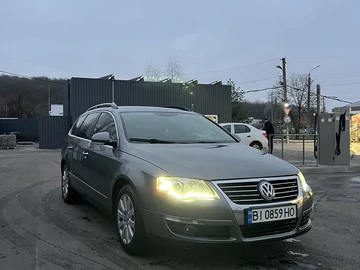 Авто Volkswagen Passat Sedan 2005 № 8221237