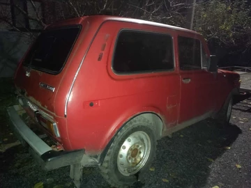 Авто ВАЗ 2121 1982 № 8221251
