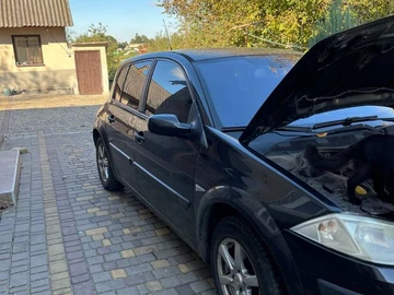Авто Renault Megane 2004 № 8221374
