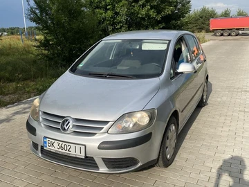 Авто Volkswagen Golf Plus 2005 № 8221457