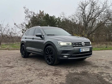 Авто Volkswagen Tiguan 2018 № 8221489