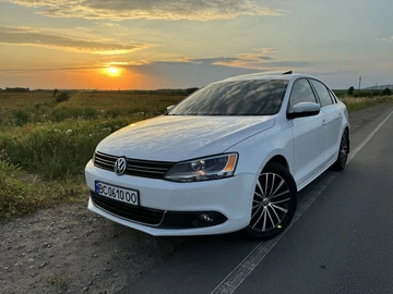 Авто Volkswagen Jetta 2012 № 8221548