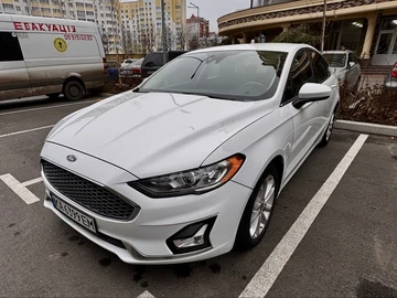 Авто Ford Fusion Usa  2018 № 8221555