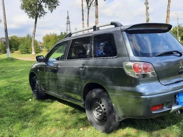 Авто Mitsubishi Airtrek 2003 № 8221687