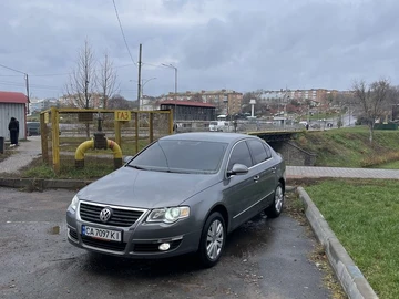 Авто Volkswagen Passat Sedan 2006 № 8221747