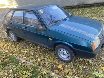 Авто ВАЗ 2109 2001 № 8221812