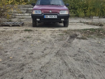 Авто Skoda Favorit 1993 № 8221830