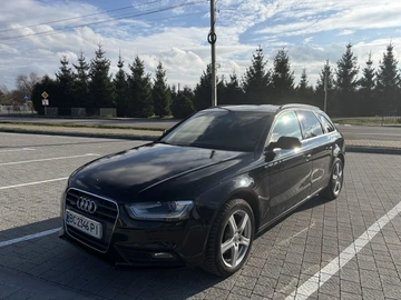 Авто Audi A4 2013 № 8221890
