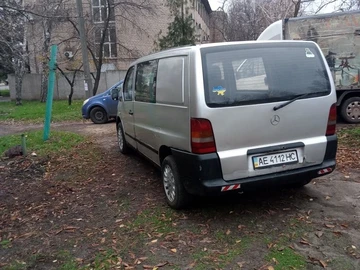 Авто Mercedes 220 2001 № 8222070