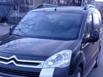 Авто Citroen Berlingo 2010 № 8222148