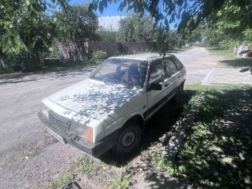 Авто ВАЗ 2109 1990 № 8222172